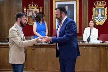 José Luis Blanco (PSOE), reelegido alcalde de Azuqueca por tercer mandato consecutivo con el apoyo de IU